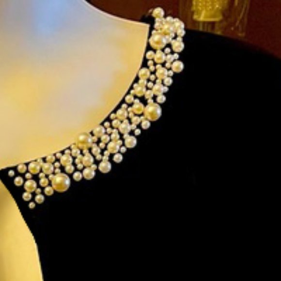 Elegant Stunning Pearl Beaded cardigan - Picture 10 of 10